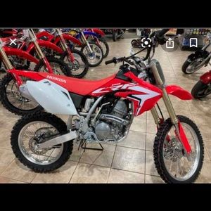 Meet your Posher, Grant